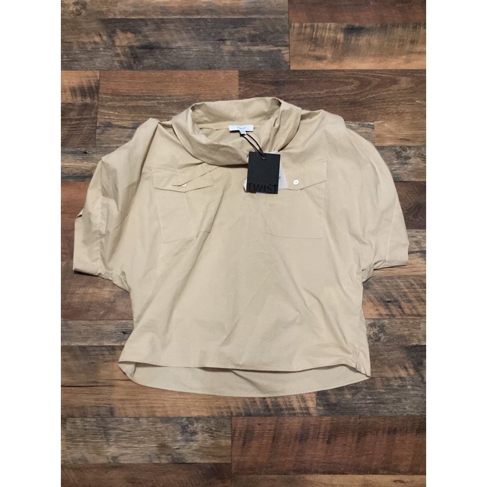 Twist Blouse